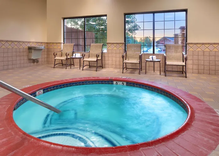 Hampton & Show Low-pinetop Hotel 3*