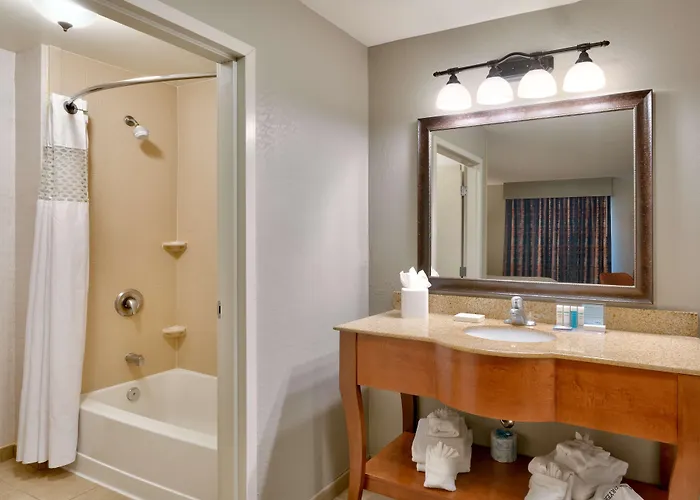 Hampton & Show Low-pinetop Hotel 3*