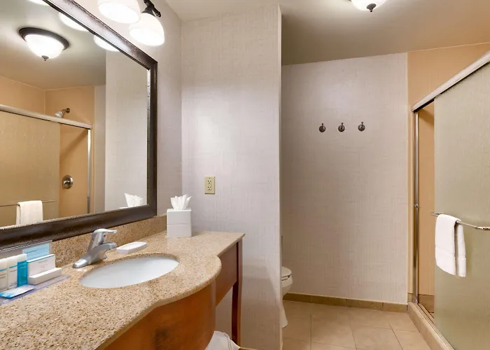 Hotel Hampton & Show Low-pinetop 3*