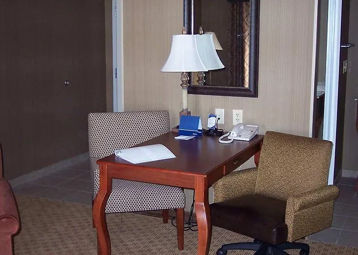 Hampton & Show Low-pinetop Hotel 3*