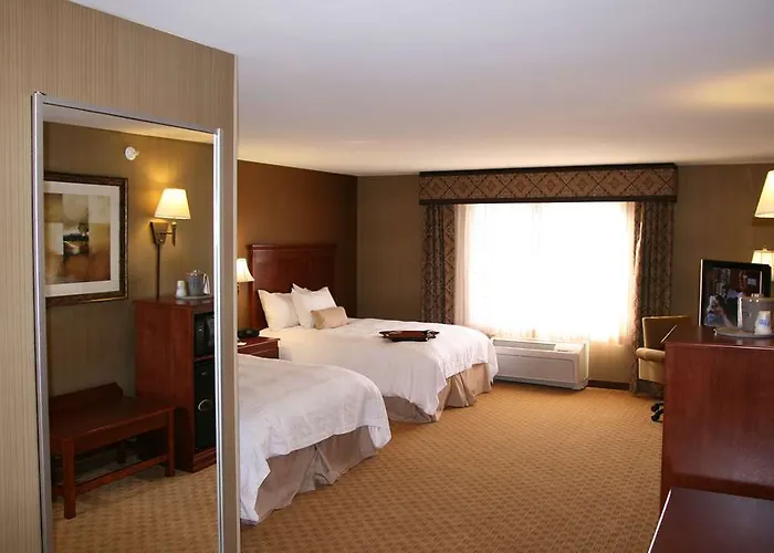 Hampton & Show Low-pinetop Hotel Show Low